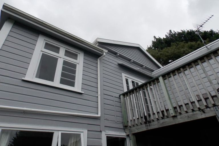 Photo of property in 119 Wadestown Road, Wadestown, Wellington, 6012
