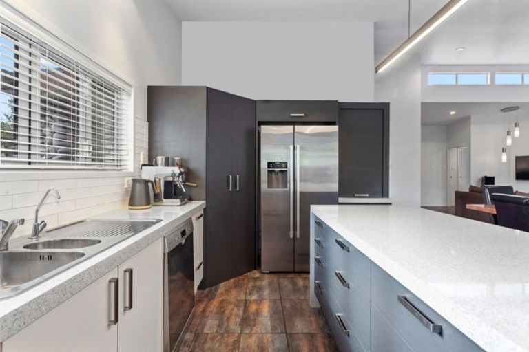 Photo of property in 11 The Fairway, Whakatane, 3120