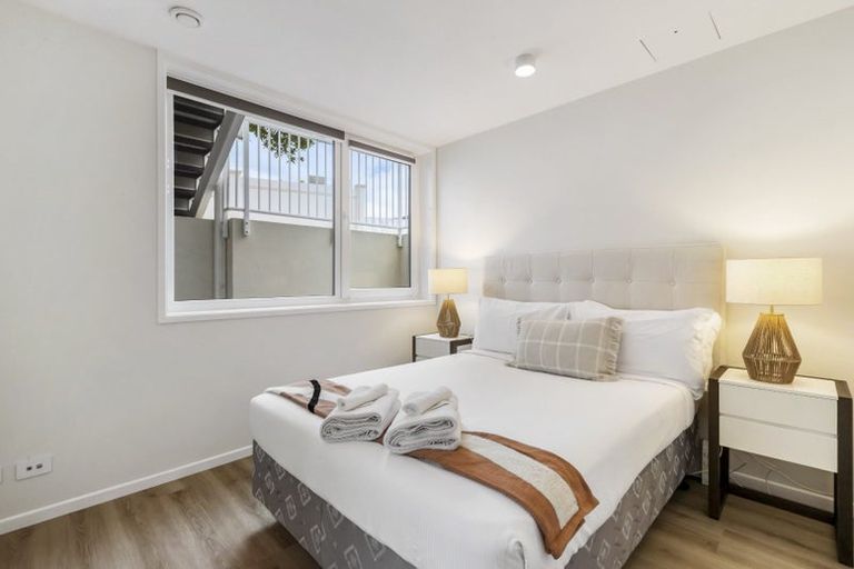 Photo of property in 1/12 Argo Drive, Half Moon Bay, Auckland, 2012