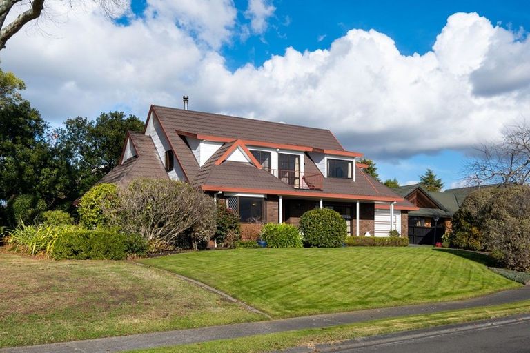 Photo of property in 2 Chestnut Court, Havelock North, 4130