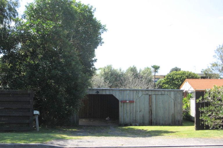 Photo of property in 38 Percy Road, Papamoa Beach, Papamoa, 3118