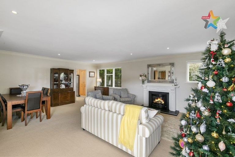 Photo of property in 80 Queens Grove, Hutt Central, Lower Hutt, 5010