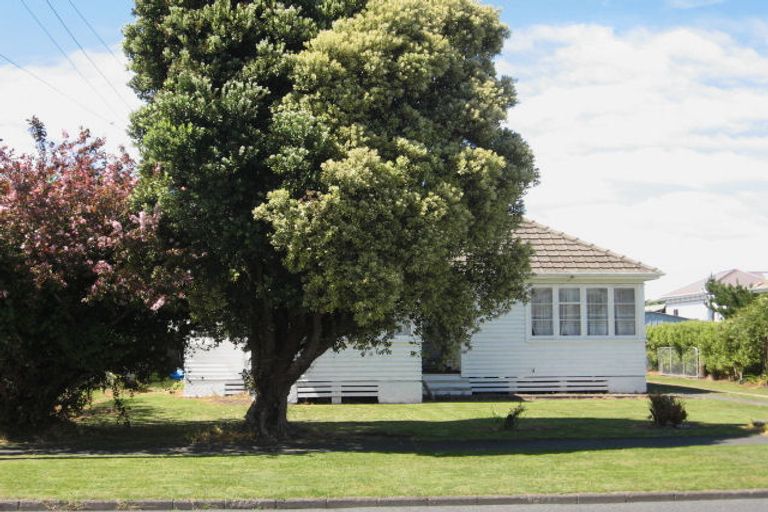 Photo of property in 34 Grafton Road, Te Hapara, Gisborne, 4010