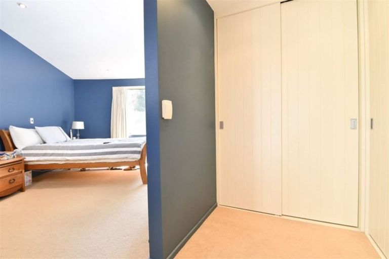 Photo of property in 6 Hogarth Lane, Burnside, Christchurch, 8053