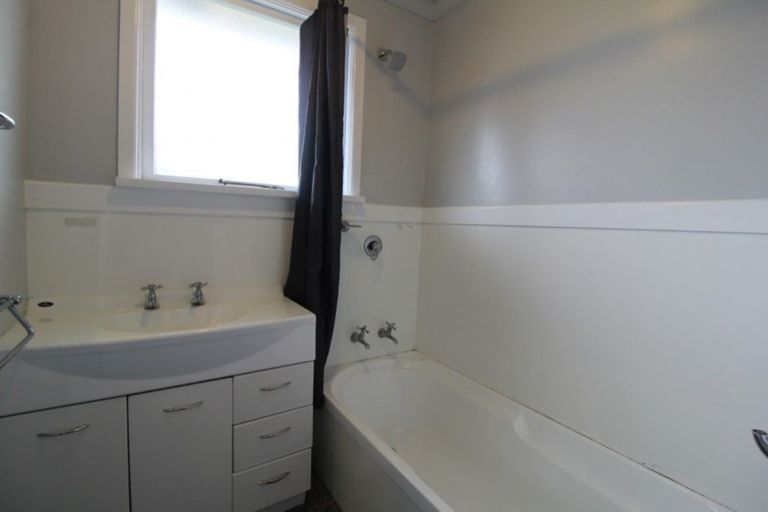 Photo of property in 103 Eglinton Street, Winton, 9720