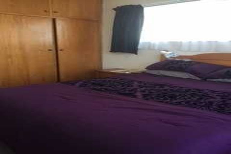 Photo of property in 2/28 Taramea Place, Addington, Christchurch, 8024