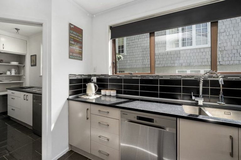 Photo of property in 5b Devon Street, Glenholme, Rotorua, 3010