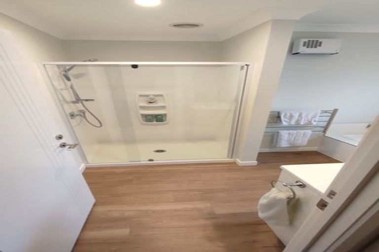 Photo of property in 2 Pukeko Place, Picton, 7220