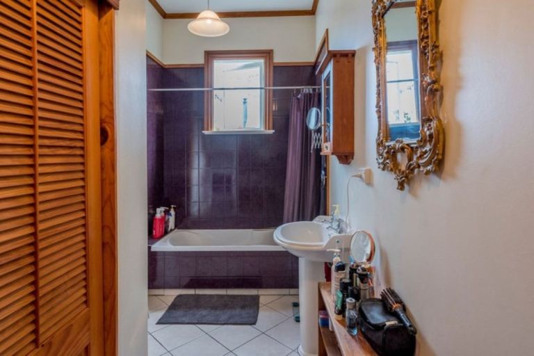 Photo of property in 8 Hereford Street, Levin, 5510