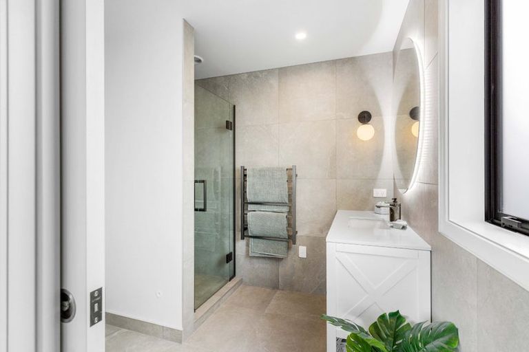 Photo of property in 152 Waterways Parade, Pauanui, Hikuai, 3579