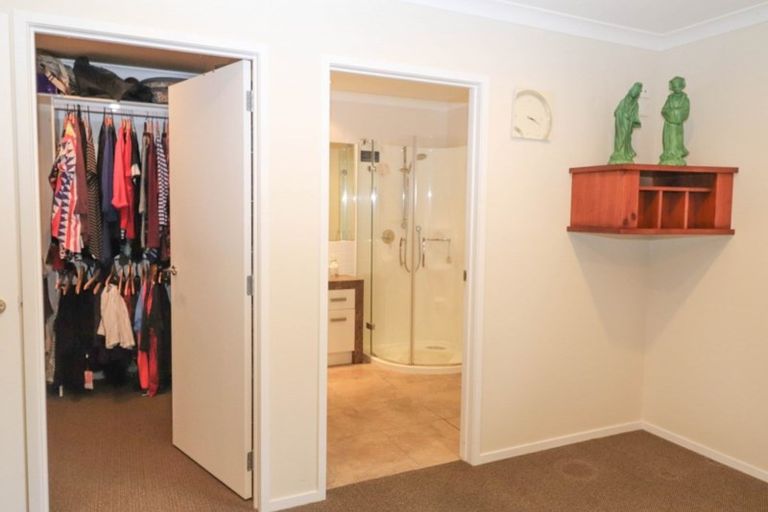 Photo of property in 6 Edward Bullen Place, Thames, 3500