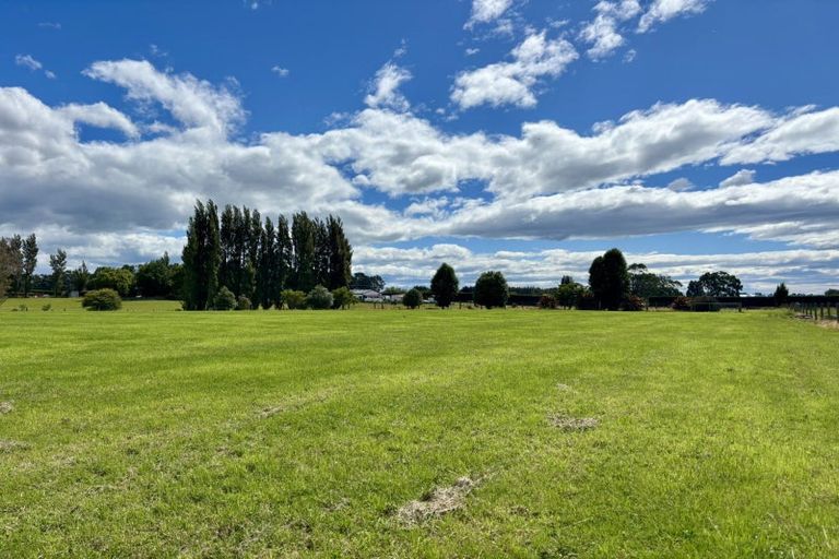 Photo of property in 64 Lochiel Bridge Road, Lochiel, Winton, 9781