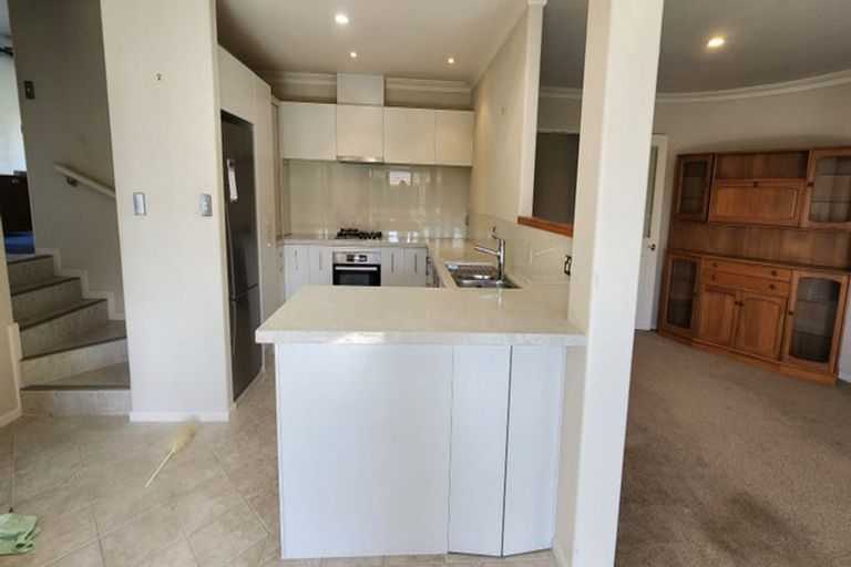 Photo of property in 23 Buckingham Place, Bethlehem, Tauranga, 3110