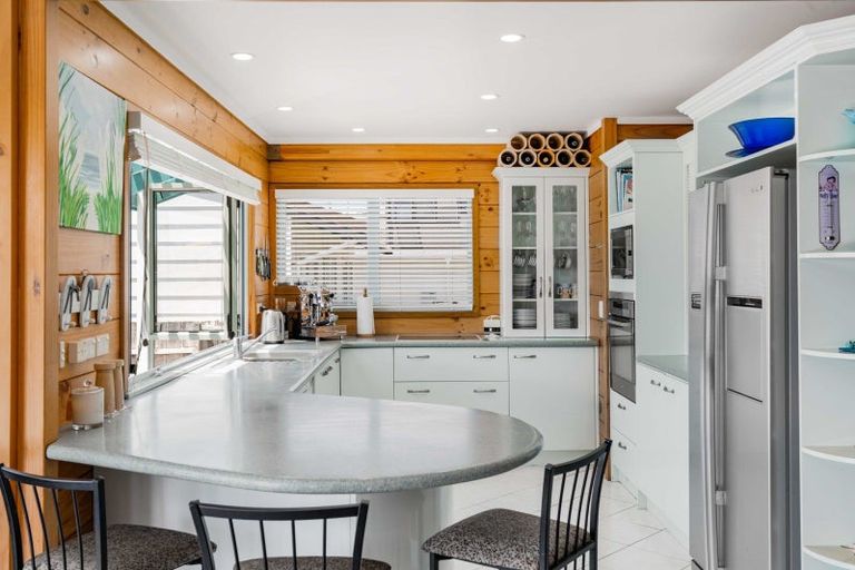 Photo of property in 137 Captain Cook Road, Cooks Beach, Whitianga, 3591