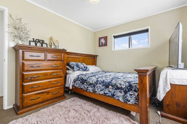 Photo of property in 27 Lindsay Crescent, Nawton, Hamilton, 3200