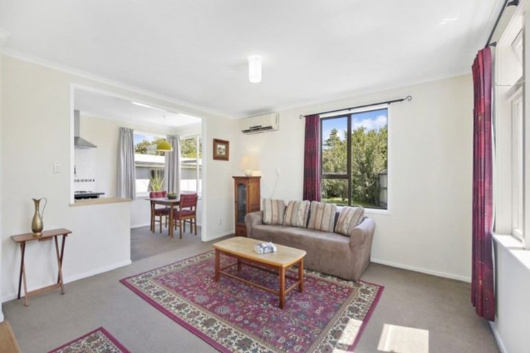 Photo of property in 1 Halkett Street, Darfield, 7510