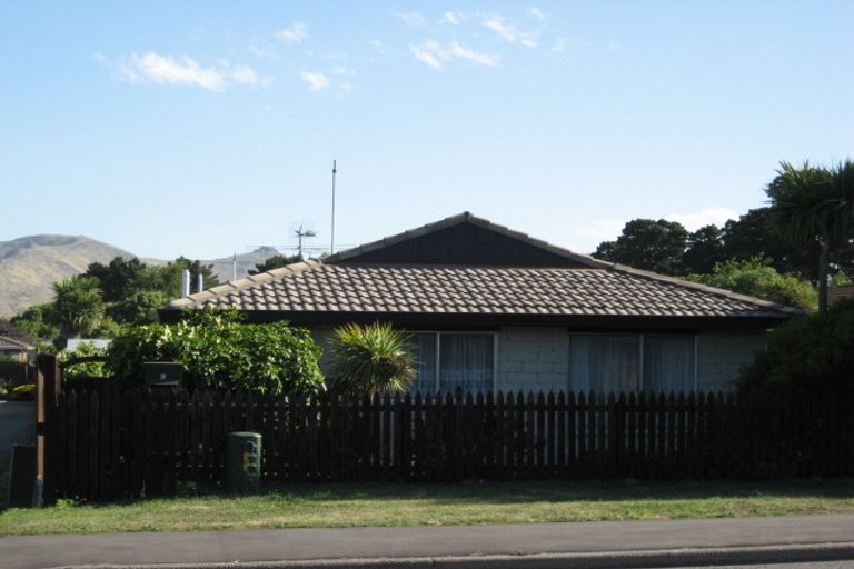 Photo of property in 1/4 Bromley Road, Bromley, Christchurch, 8062