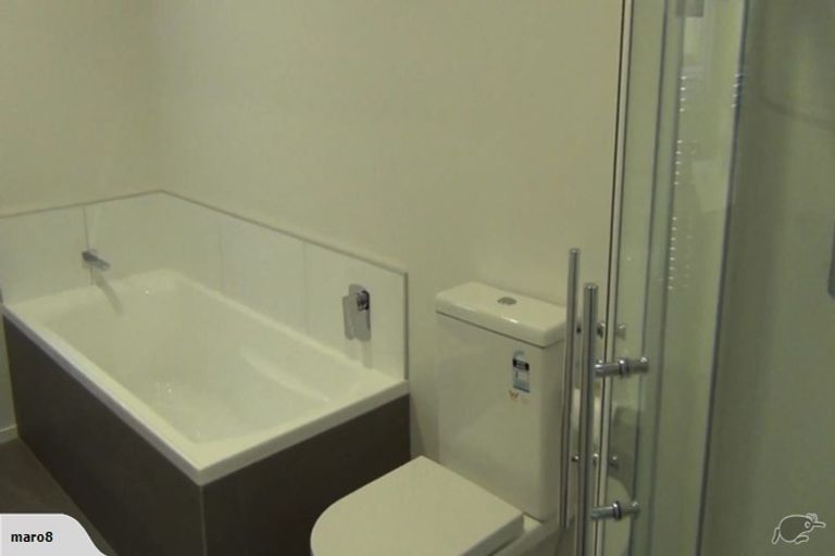 Photo of property in 86a Thurleigh Grove, Karori, Wellington, 6012