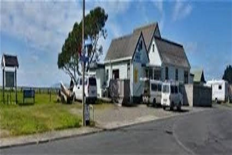 Photo of property in 11 Mako Avenue, Whiritoa, Whangamata, 3691