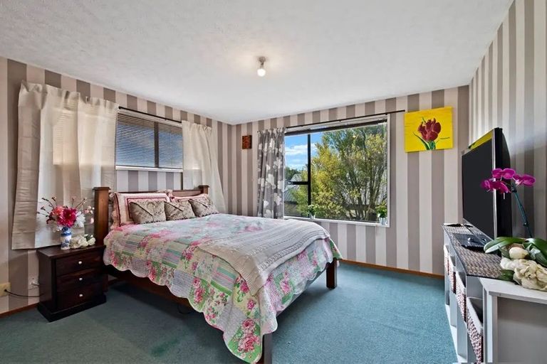 Photo of property in 23a Craven Street, Sockburn, Christchurch, 8042