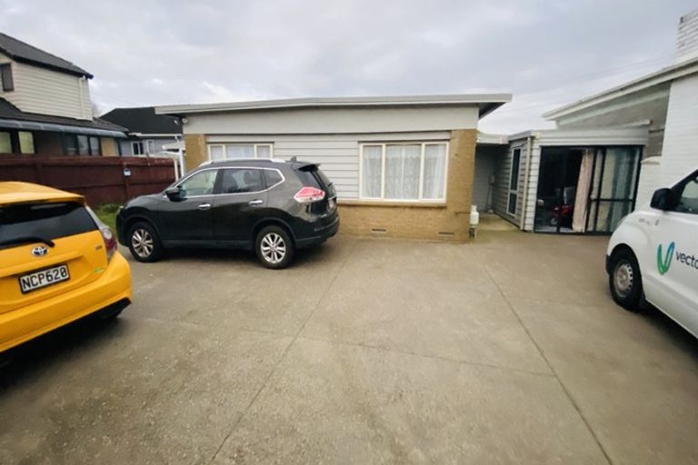 Photo of property in 5 King Street, Papatoetoe, Auckland, 2104