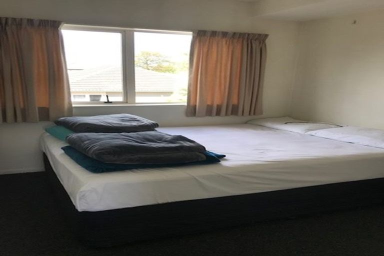 Photo of property in 3/57 Charles Street, Waltham, Christchurch, 8011