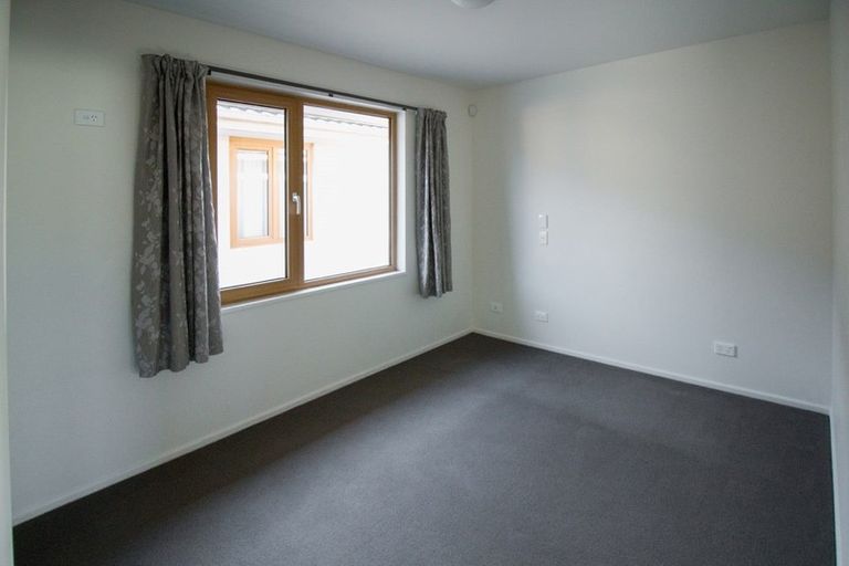 Photo of property in 3/10 Petrie Street, Richmond, Christchurch, 8013