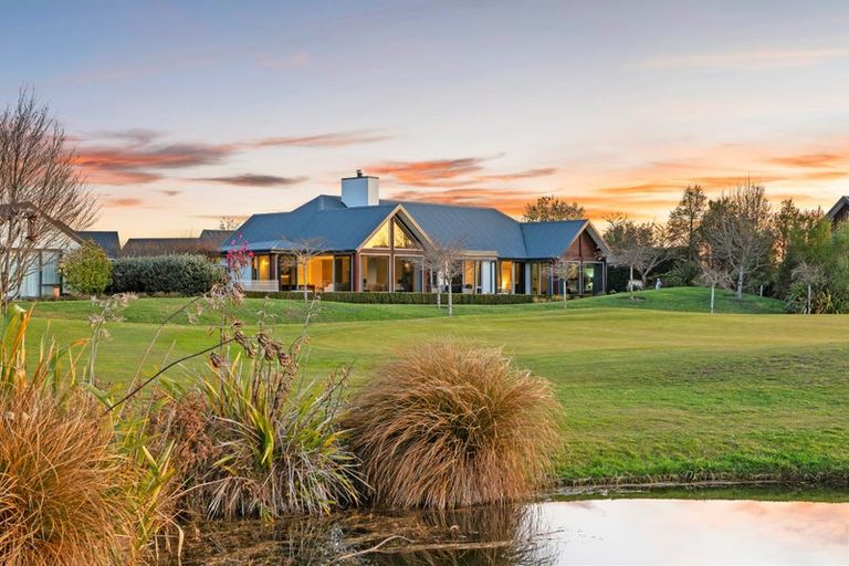 Photo of property in 53 Waterstock Way, Parklands, Christchurch, 8083