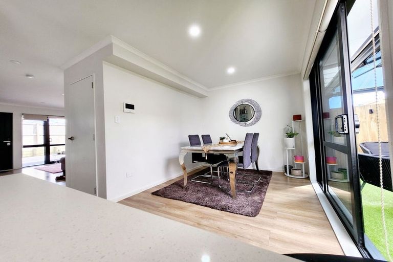 Photo of property in 6c Christmas Road, Manurewa, Auckland, 2102