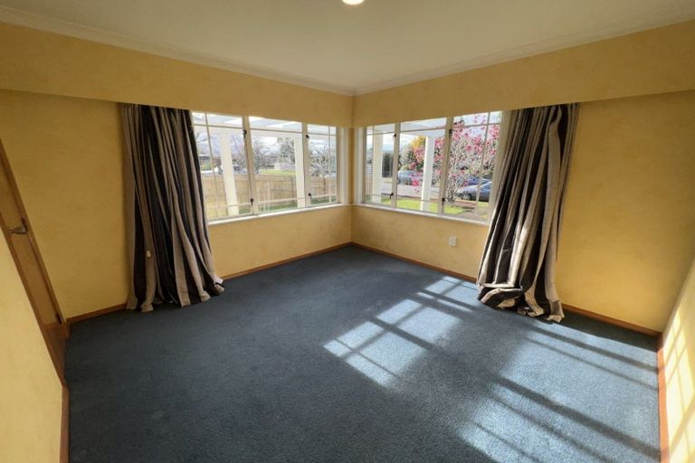 Photo of property in 54 Windsor Street, Terrace End, Palmerston North, 4410