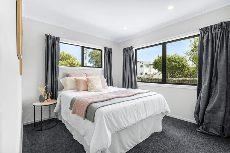 Photo of property in 2/5 Mahana Road, Saint Andrews, Hamilton, 3200