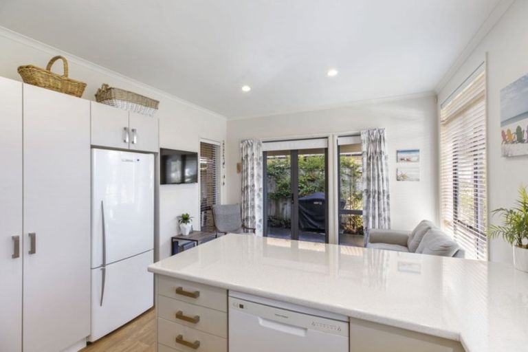 Photo of property in 9 Parkwood Place, Papamoa Beach, Papamoa, 3118