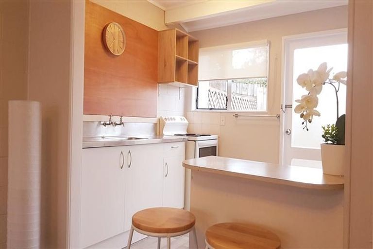 Photo of property in 4/101 Seymour Road, Sunnyvale, Auckland, 0612