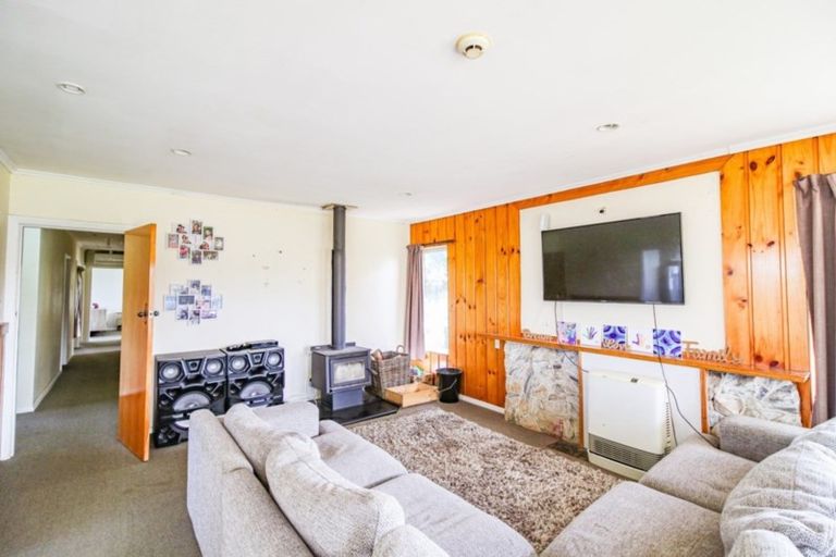 Photo of property in 11 Oxford Road, Springvale, Whanganui, 4501