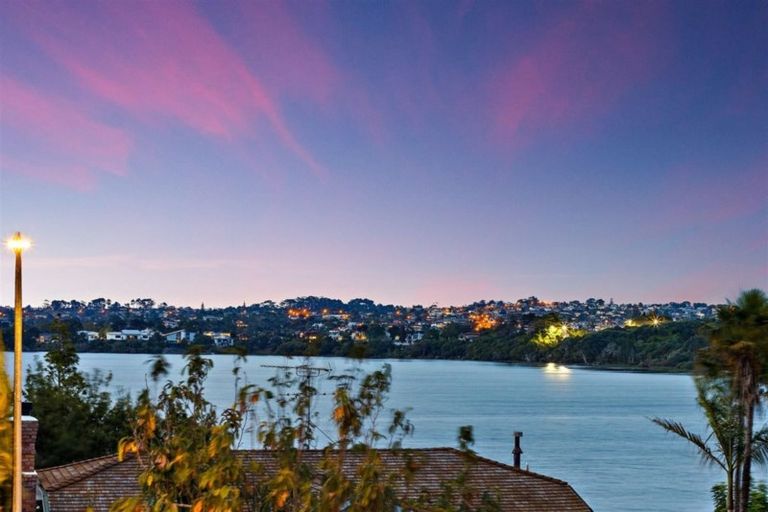 Photo of property in 43 Manurere Avenue, Takapuna, Auckland, 0622