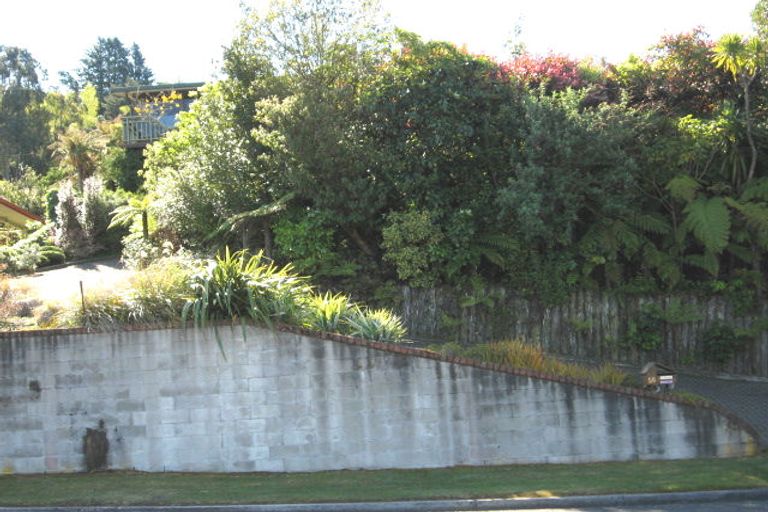 Photo of property in 56 Wakeman Road, Acacia Bay, Taupo, 3330