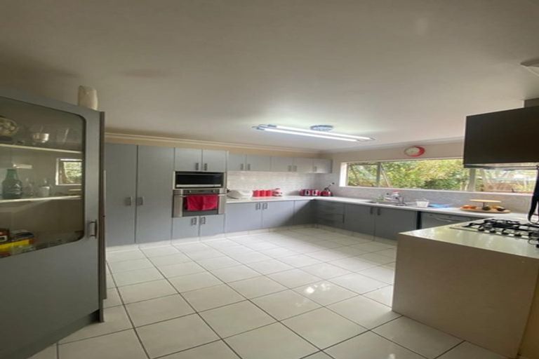 Photo of property in 3 Gendo Avenue, Henderson, Auckland, 0612