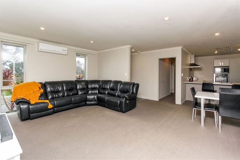 Photo of property in 396 Mangorei Road, Highlands Park, New Plymouth, 4312