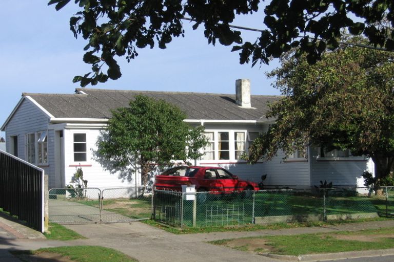 Photo of property in 1 Macky Street, Taita, Lower Hutt, 5011