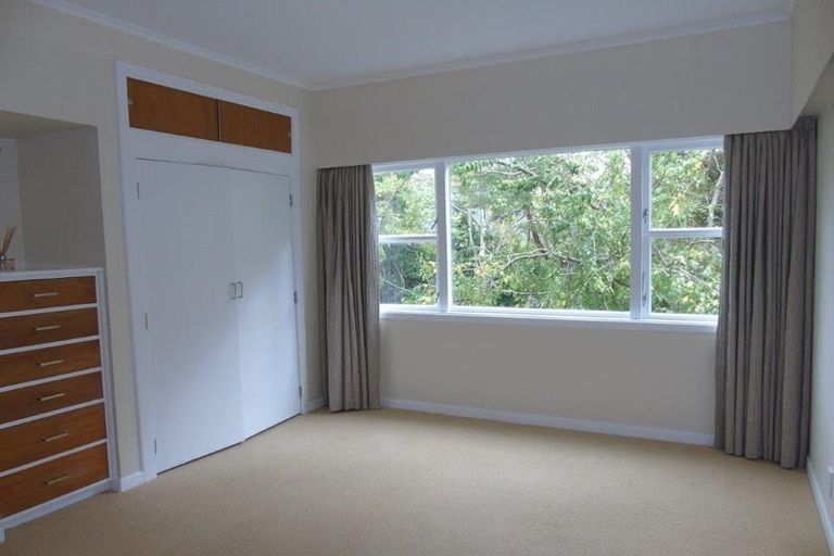 Photo of property in 72a Heretaunga Square, Silverstream, Upper Hutt, 5019