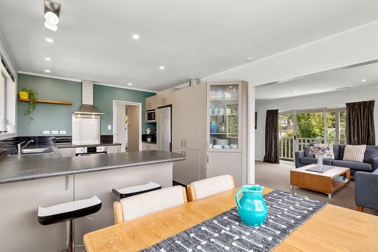 Photo of property in 58a Oriel Avenue, Tawa, Wellington, 5028