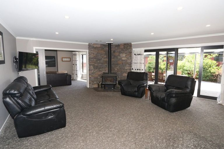 Photo of property in 9 Whiteoak Grove, Tinwald, Ashburton, 7700