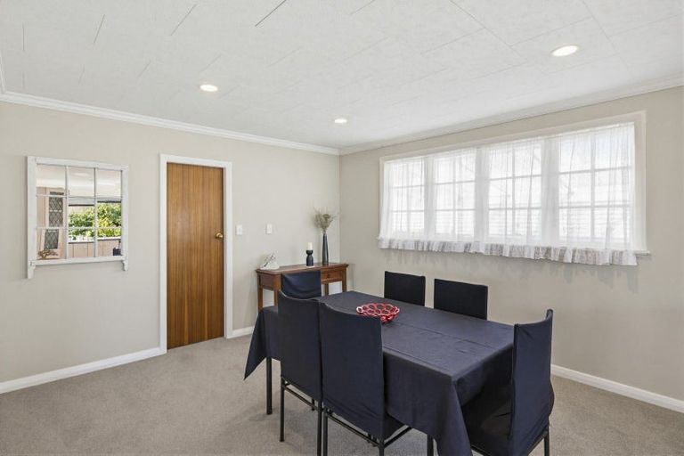 Photo of property in 6 Teoti Street, Paraparaumu Beach, Paraparaumu, 5032