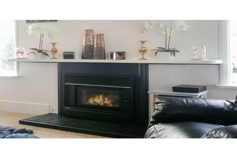 Photo of property in 66 Queen Street West, Levin, 5510