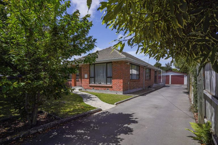 Photo of property in 18 Dunedin Street, Redwood, Christchurch, 8051