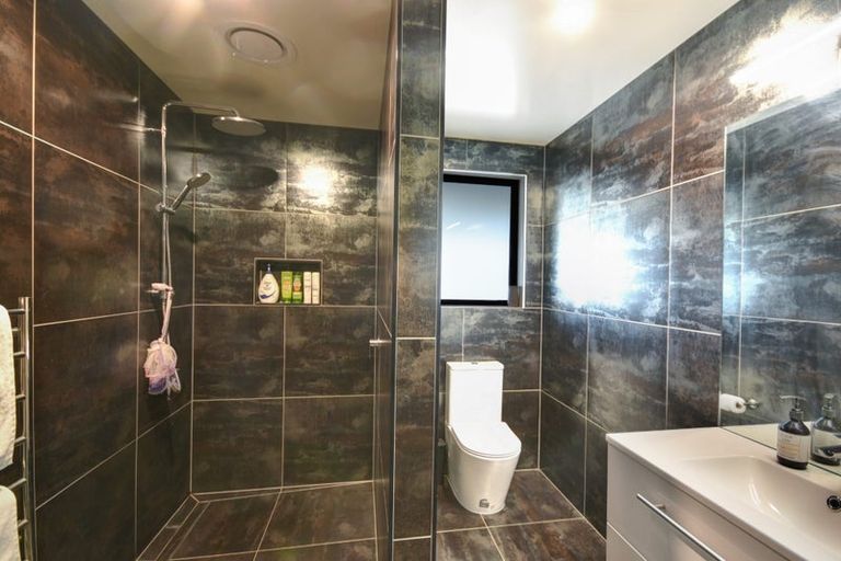 Photo of property in 27 Beaumaris Street, Outram, 9019