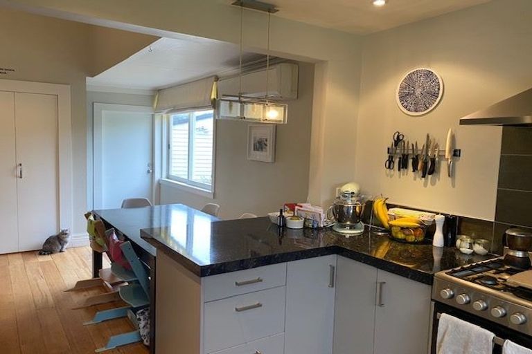 Photo of property in 17a Arataki Road, Havelock North, 4130