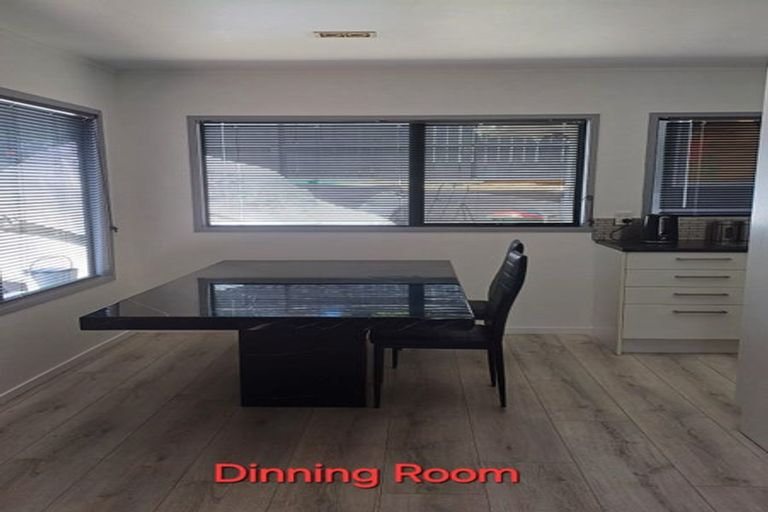 Photo of property in 126 Spinella Drive, Bayview, Auckland, 0629