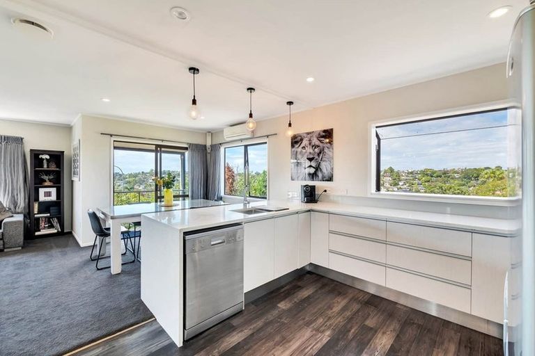 Photo of property in 185 Glamorgan Drive, Torbay, Auckland, 0630