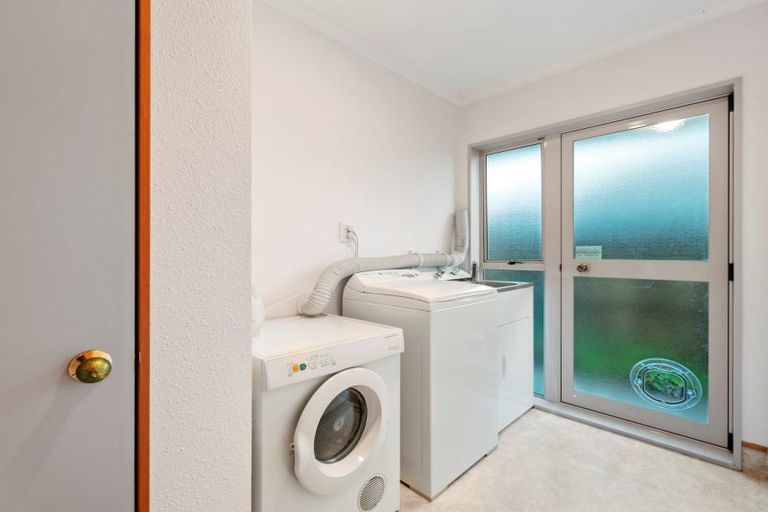 Photo of property in 24 Santa Monica Drive, Papamoa Beach, Papamoa, 3118